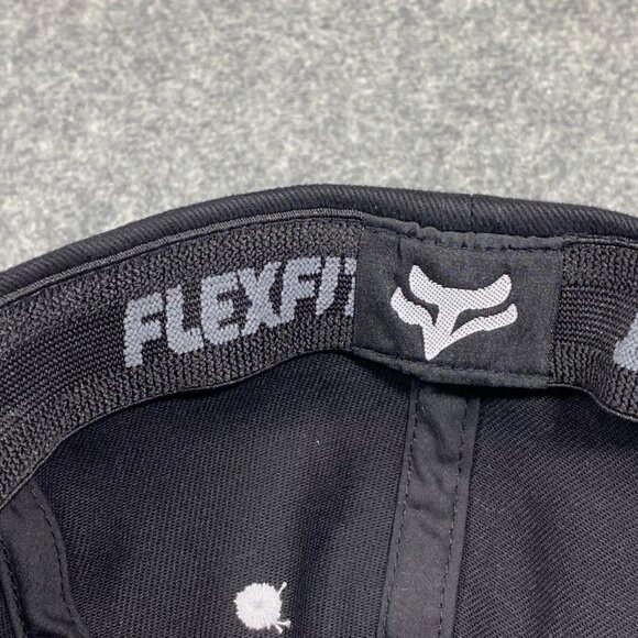 Fox Racing Flexfit Ball Cap Black White Embroidered Raised Logo Adult L/XL Hat - Picture 6 of 8